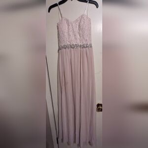 Elegant Pink Lace Evening Gown